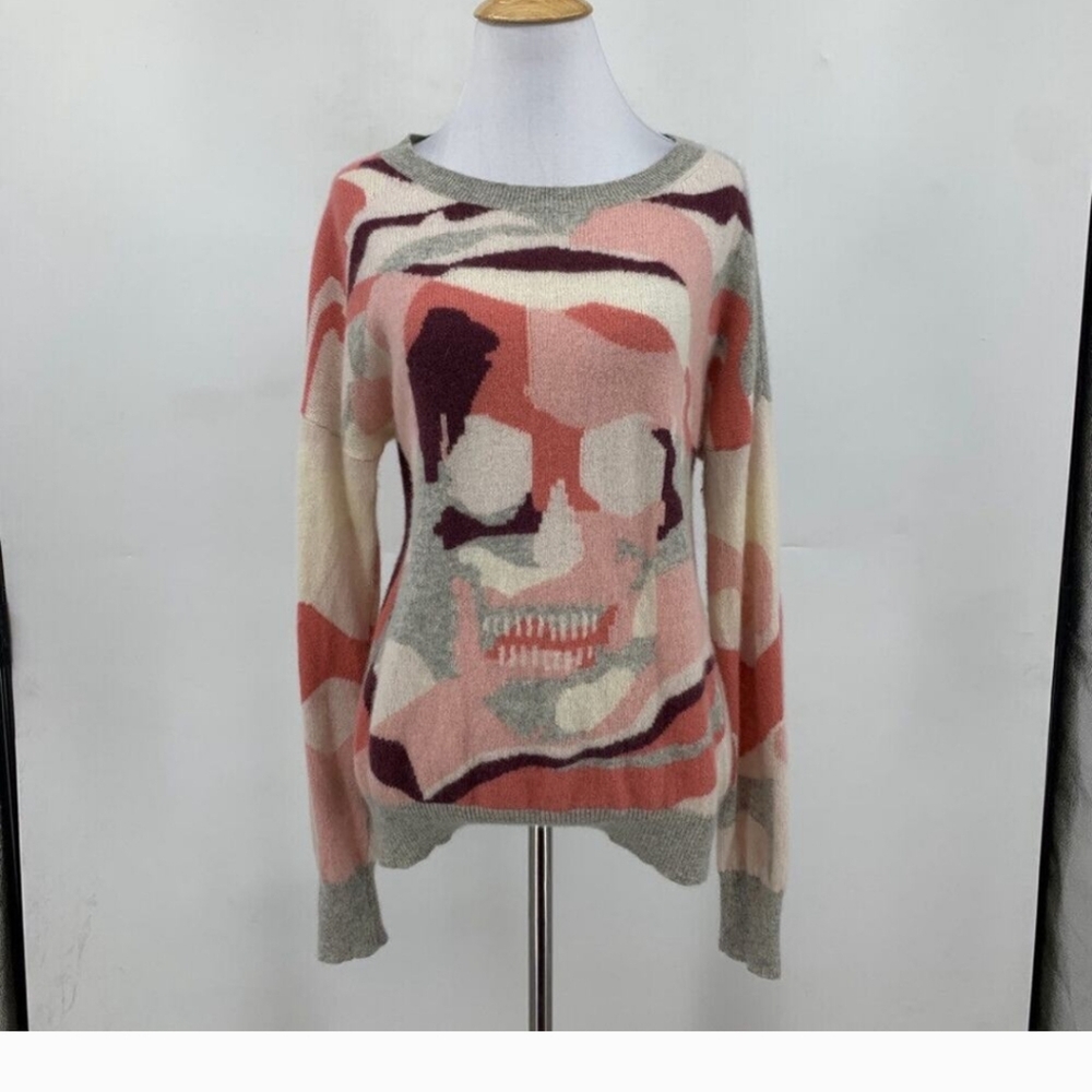 Skull Cashmere Sweater Womens M Medium Pink Purple Camo Crew Neck Long Sleeve